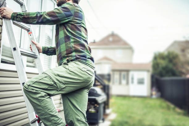 Best Construction Debris Removal  in Bloomfield, IN